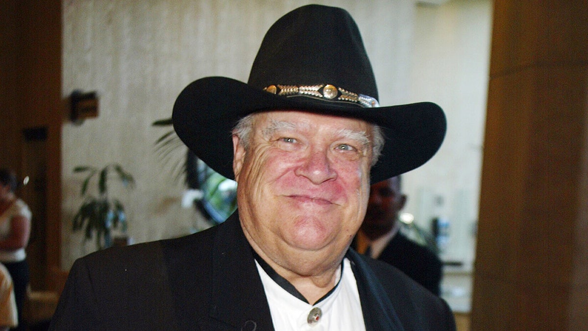 David Huddleston at the Golden Globes in 2002