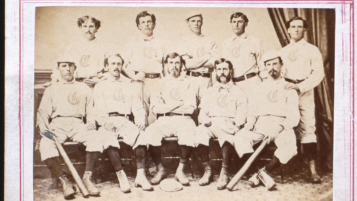 1869 Red Stockings