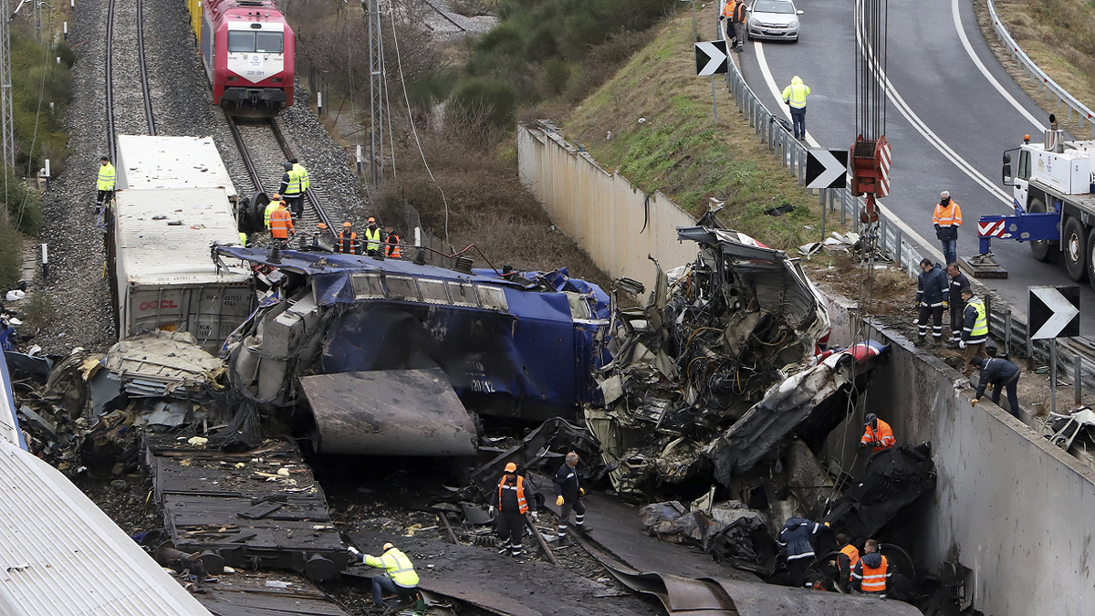 Greece train crash site cleaned up as investigation launched