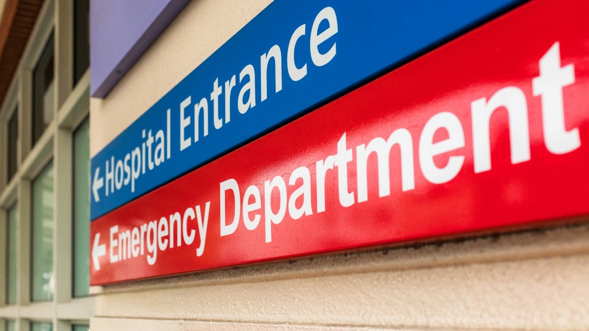 Hospital sign marking entrance, emergency department