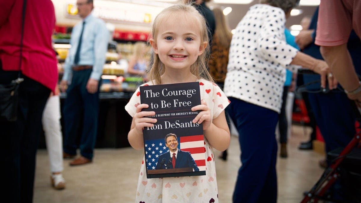 DeSantis book signing at Buc-ee's