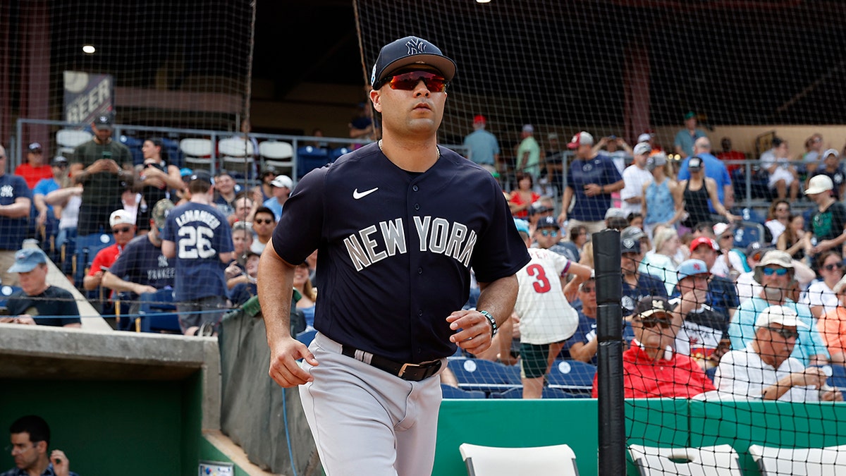 Yankees' Isiah Kiner-Falefa spotted in catcher's gear in effort to