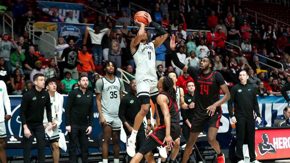 Jordan Gainey of the USC Upstate Spartans shoots a game winning shot