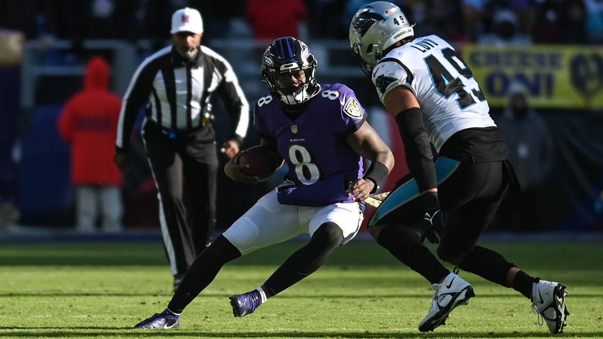 Lamar Jackson cuts back
