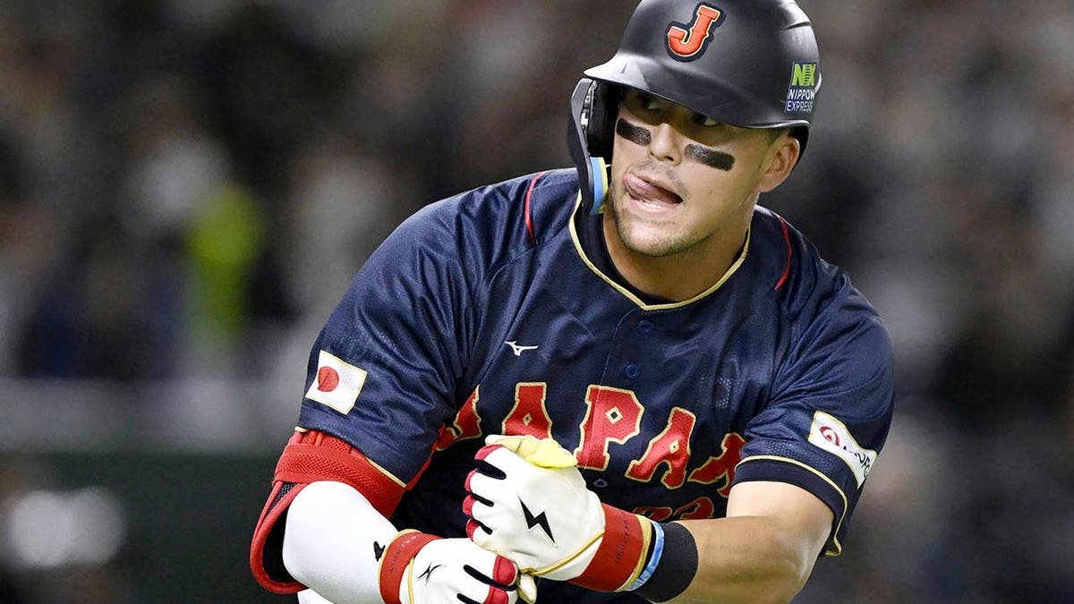 How Lars Nootbaar -- and his celebration -- became a sensation for Japan in  2023 World Baseball Classic 
