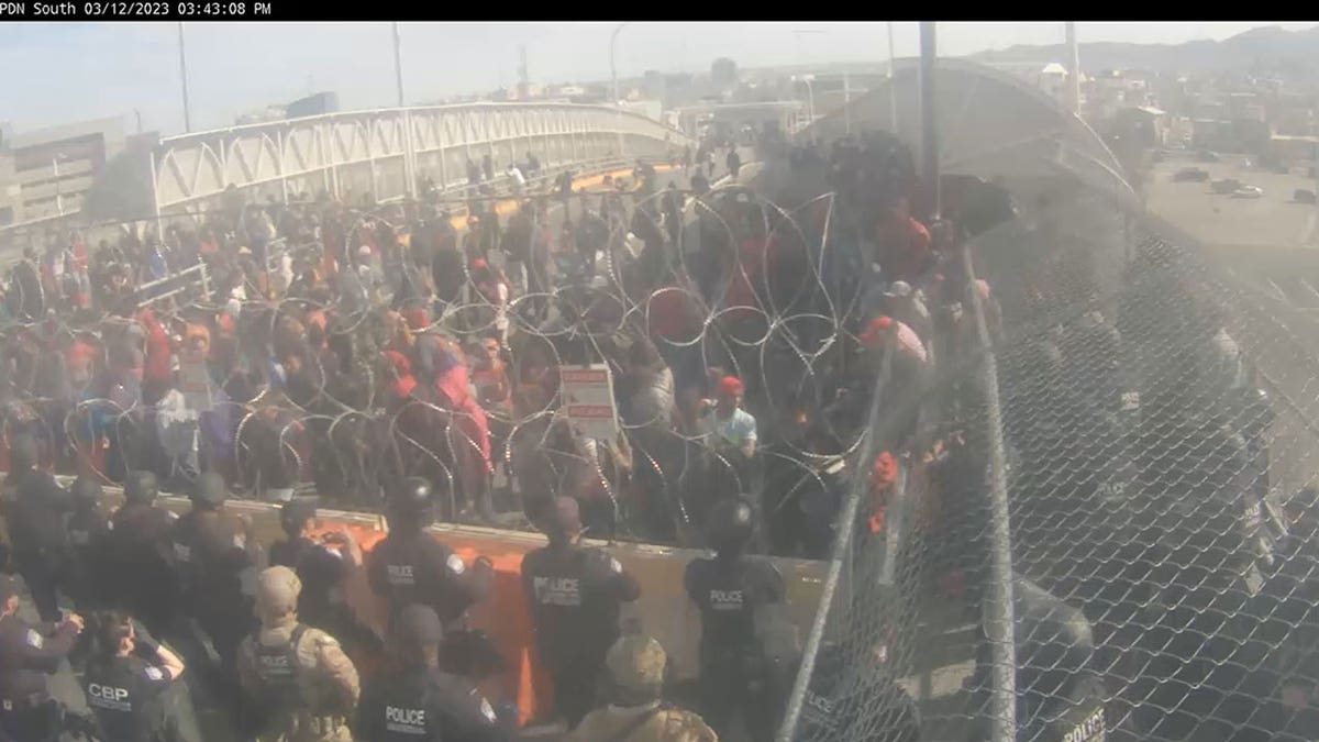 Border Crisis: Over 1,000 Migrants Rush Bridge Linking Mexico To US In ...