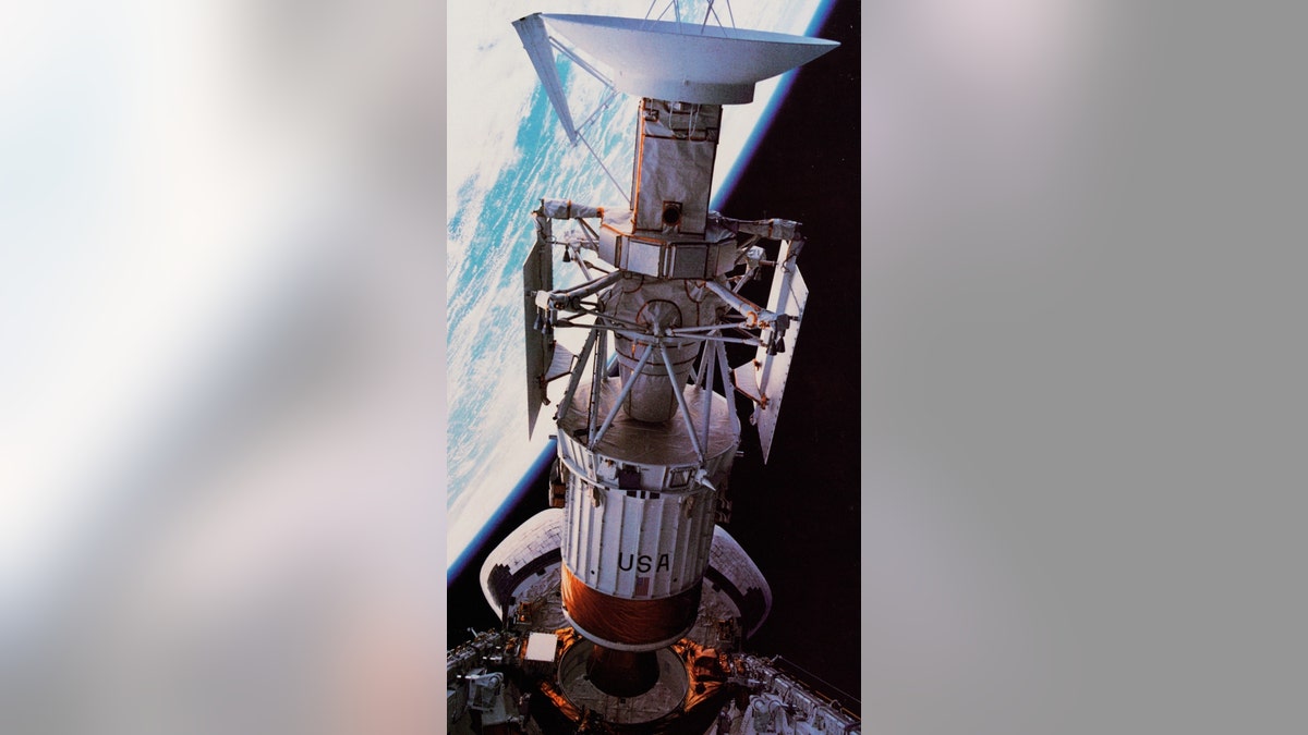 The Magellan probe 