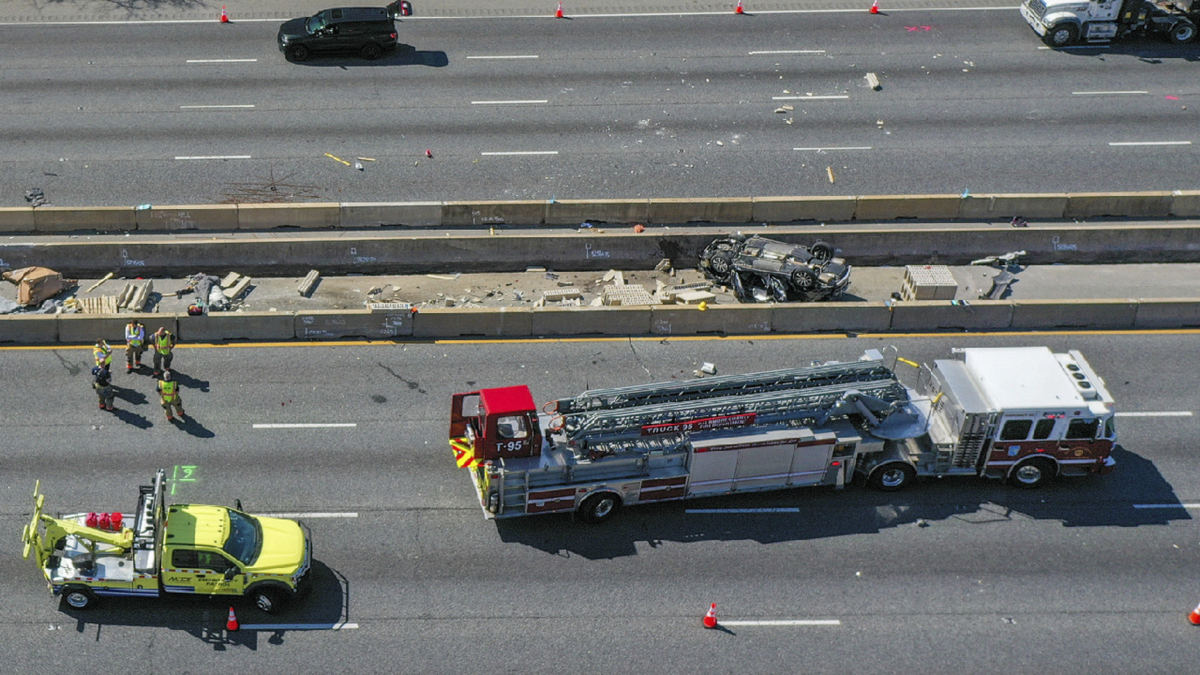 Maryland highway workers killed in crash