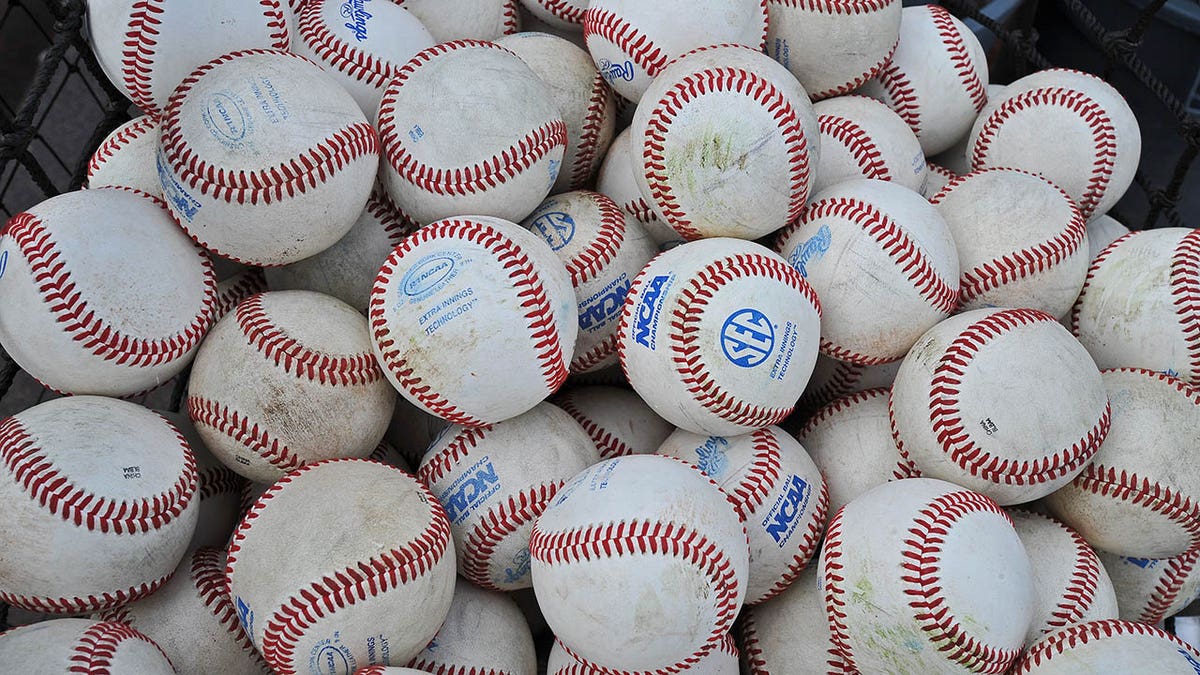 NCAA baseballs in 2014