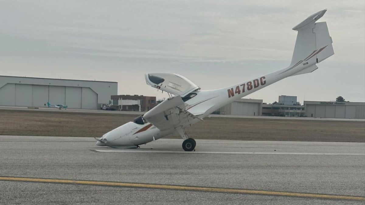 Taylor Hash safely landed a Diamond DA20-C1 aircraft after she was told midair that it was missing the front wheel.