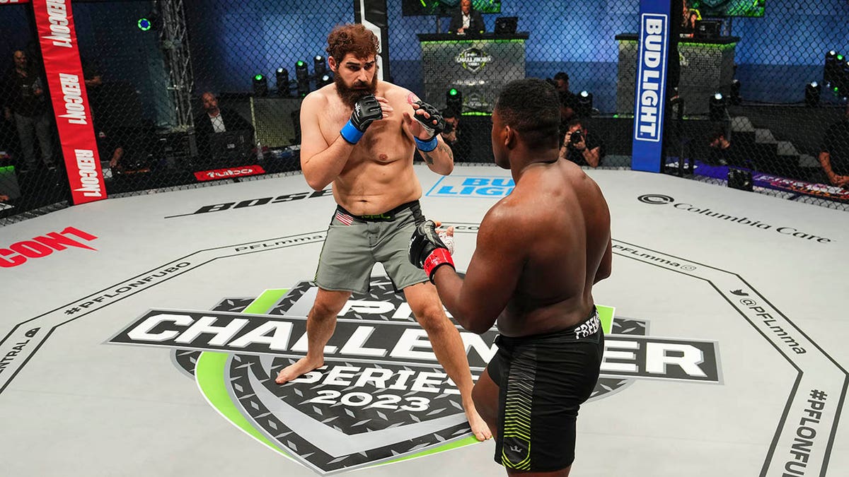 Raiden Kovacs fights Denzel Freeman
