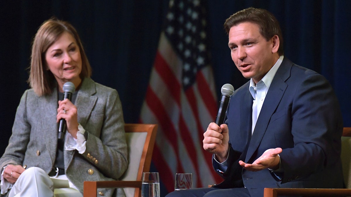 Kim Reynolds Ron DeSantis in Davenport Iowa