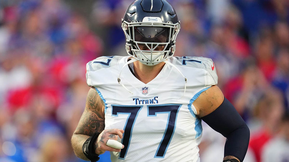 Taylor Lewan vs the Bills