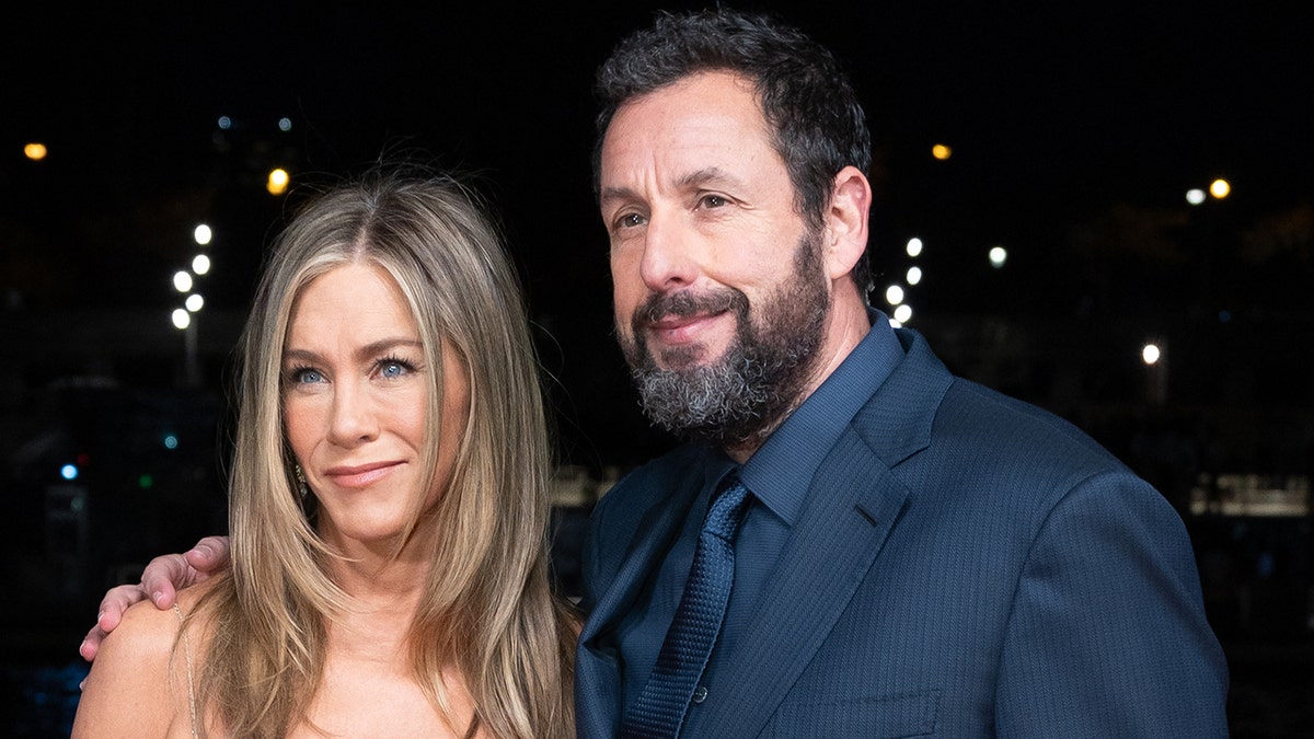 Jennifer Aniston and Adam Sandler