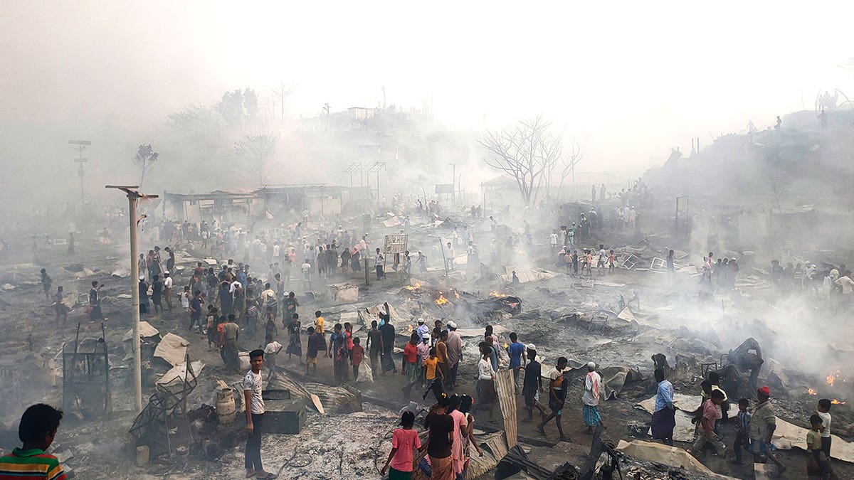 Bangladesh camp fire