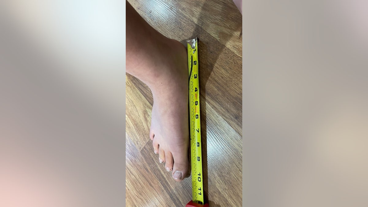 vertical foot measurement