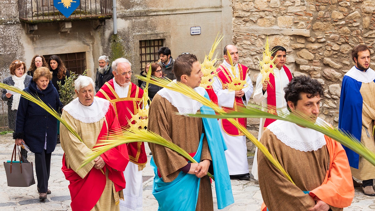 Palm sunday services