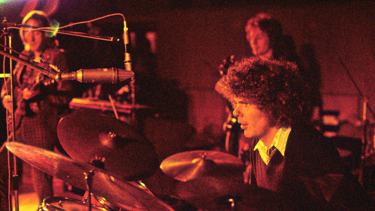 Jom Gordon playing the drums