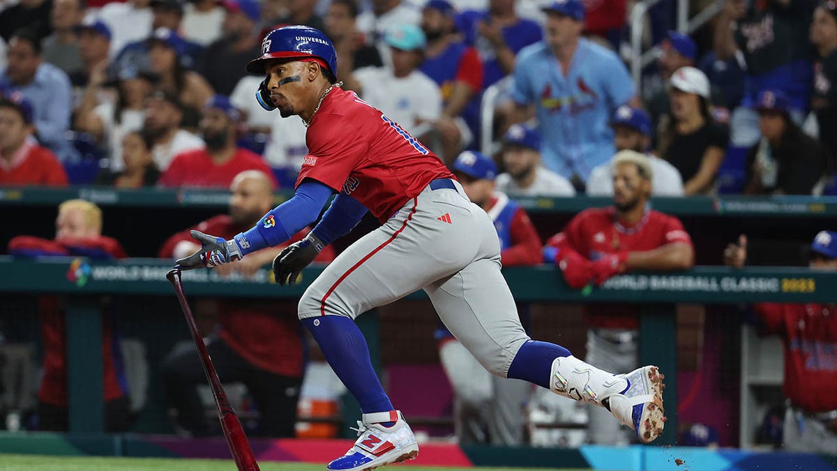 MLB's return to Puerto Rico creates dream scenario for Francisco Lindor