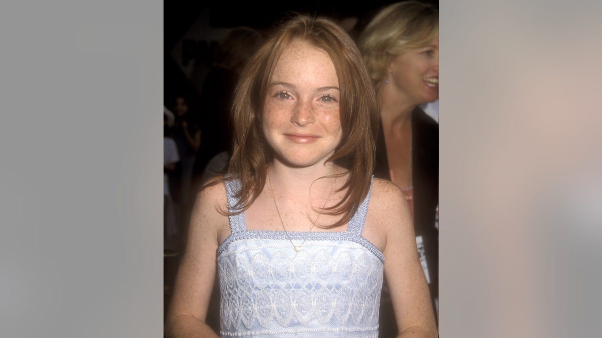 Lindsay Lohan at the "Parent Trap" premiere