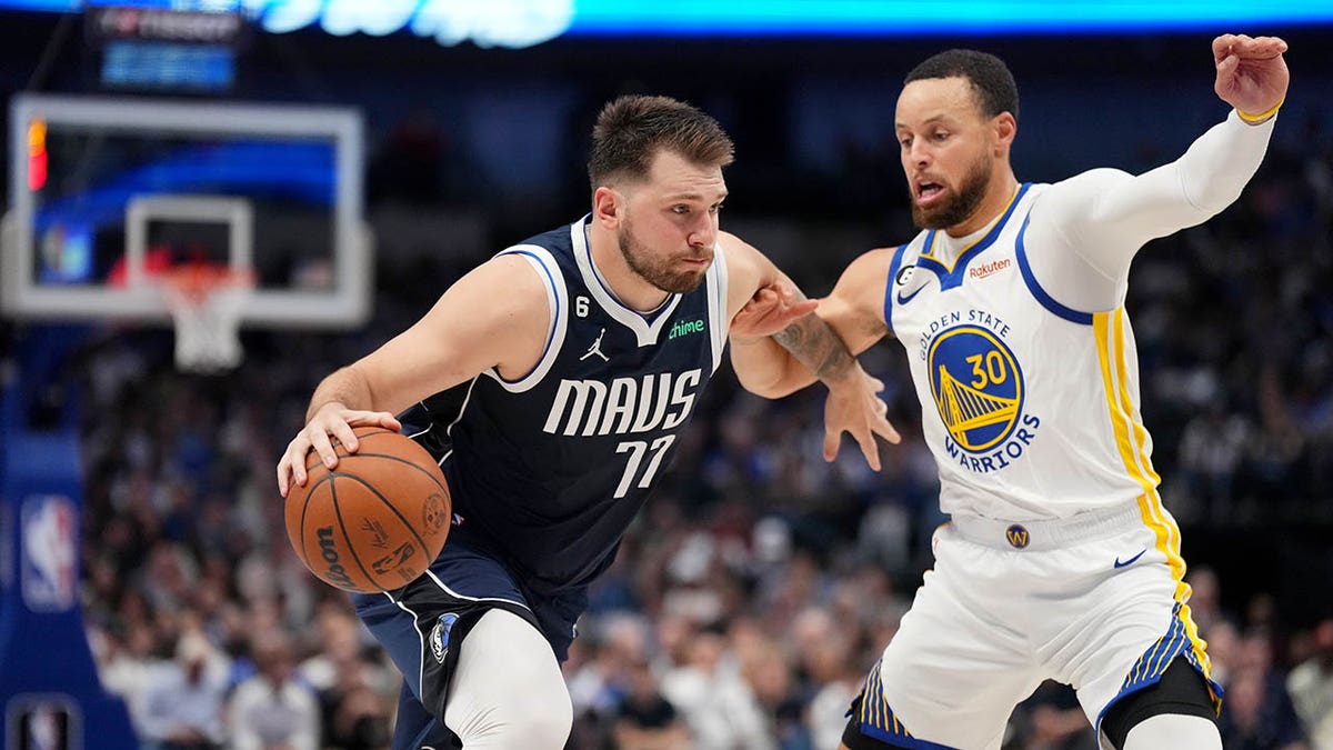 Doncic and Curry on the court