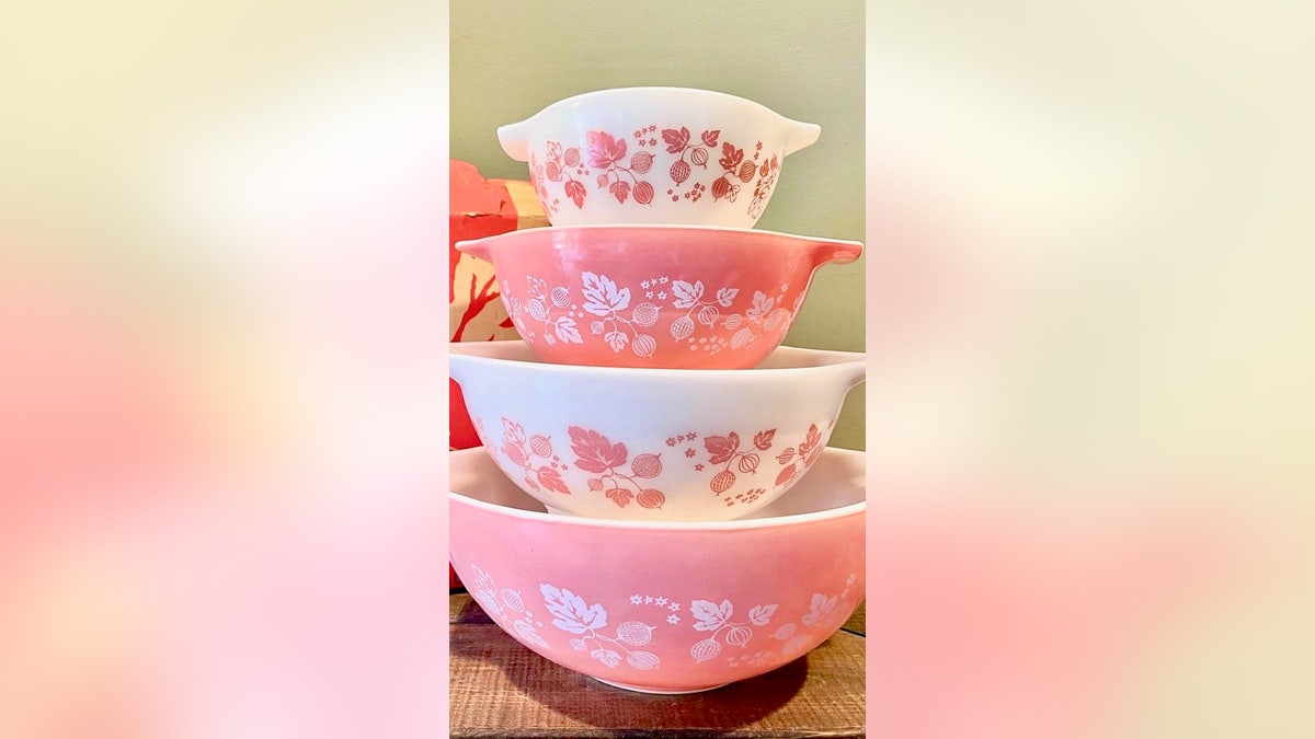 pink gooseberry pyrex