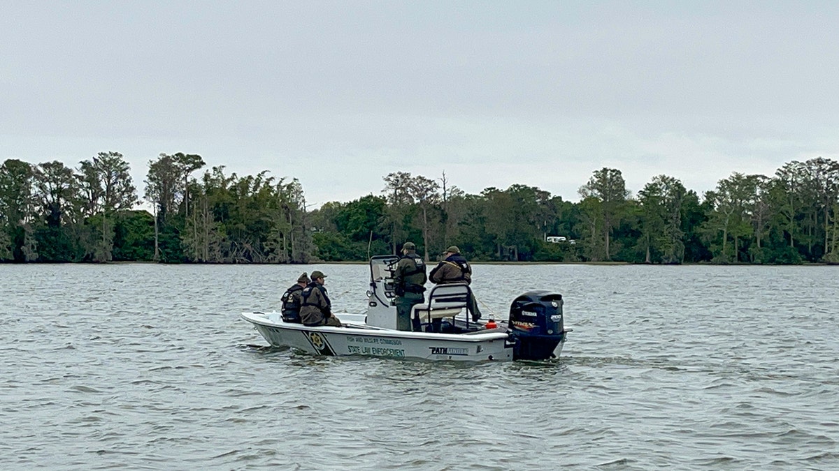 authorities searching Lake Eloise