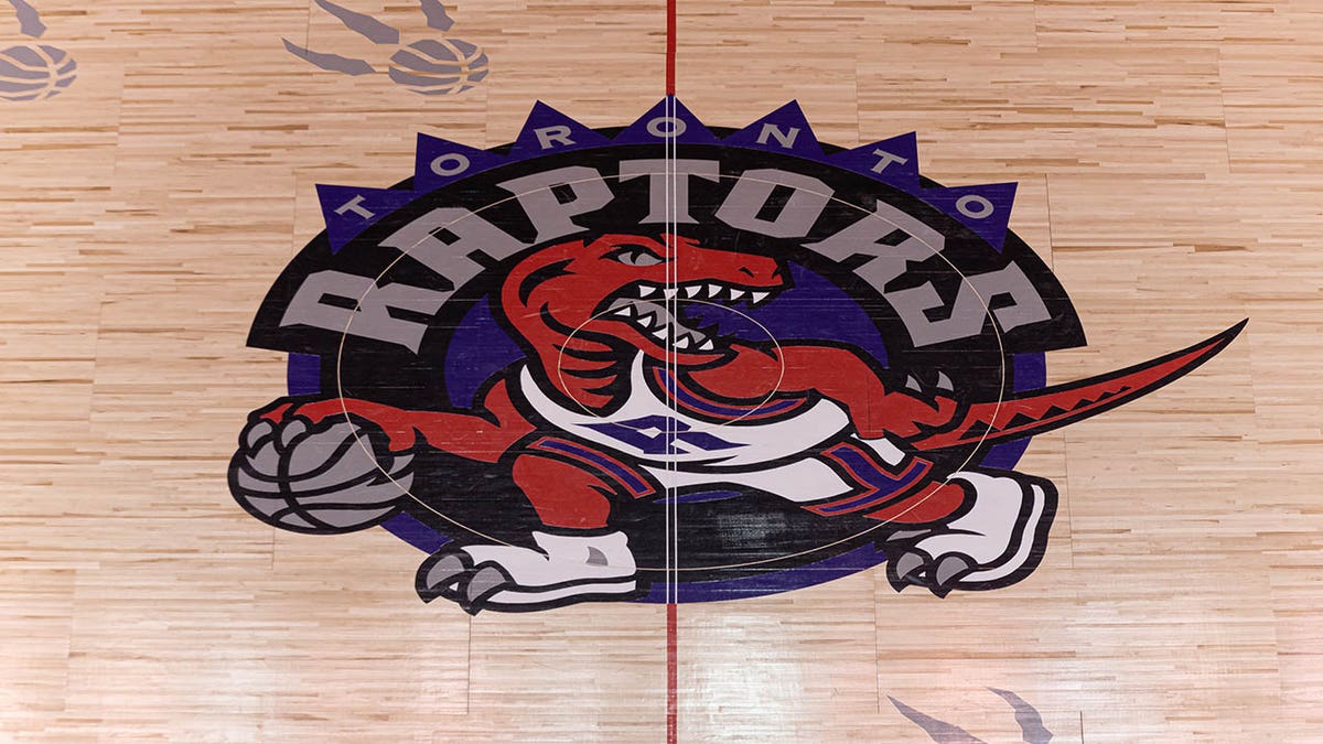 Toronto Raptors - Toronto Raptors Logo Sign, Toronto Raptors Metal Sig -  Lynseriess