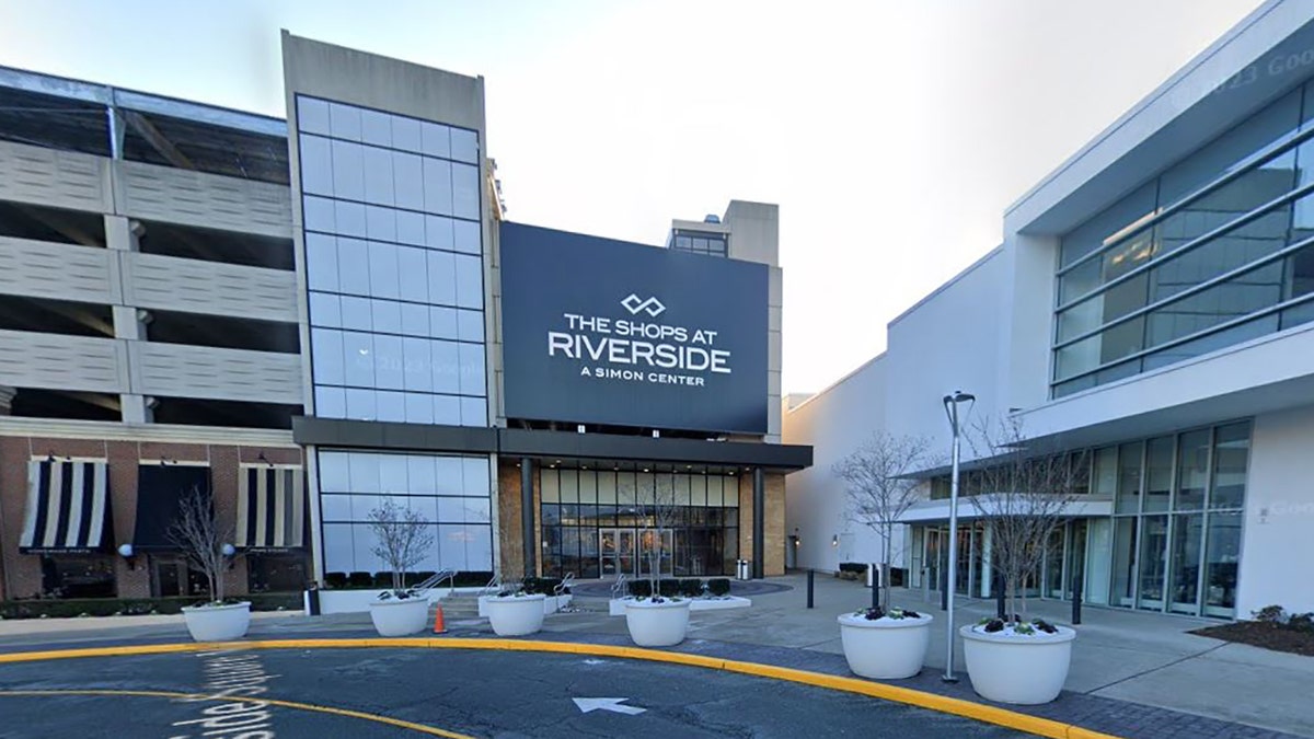 5 overdose victims revived at The Shops at Riverside, police say