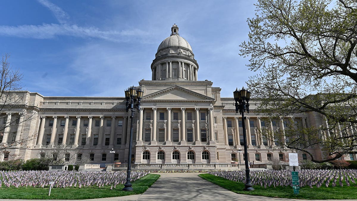 KY House Committee Advances Bill Requiring Teaching Applicants To ...