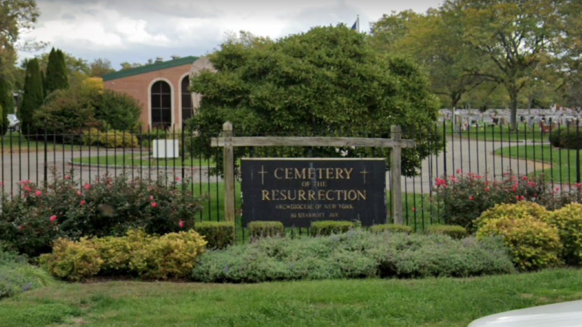 Resurrection Cemetery sign