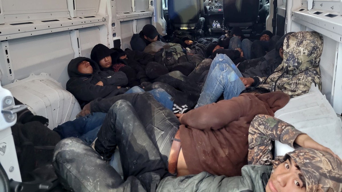 15 illegal immigrants in van