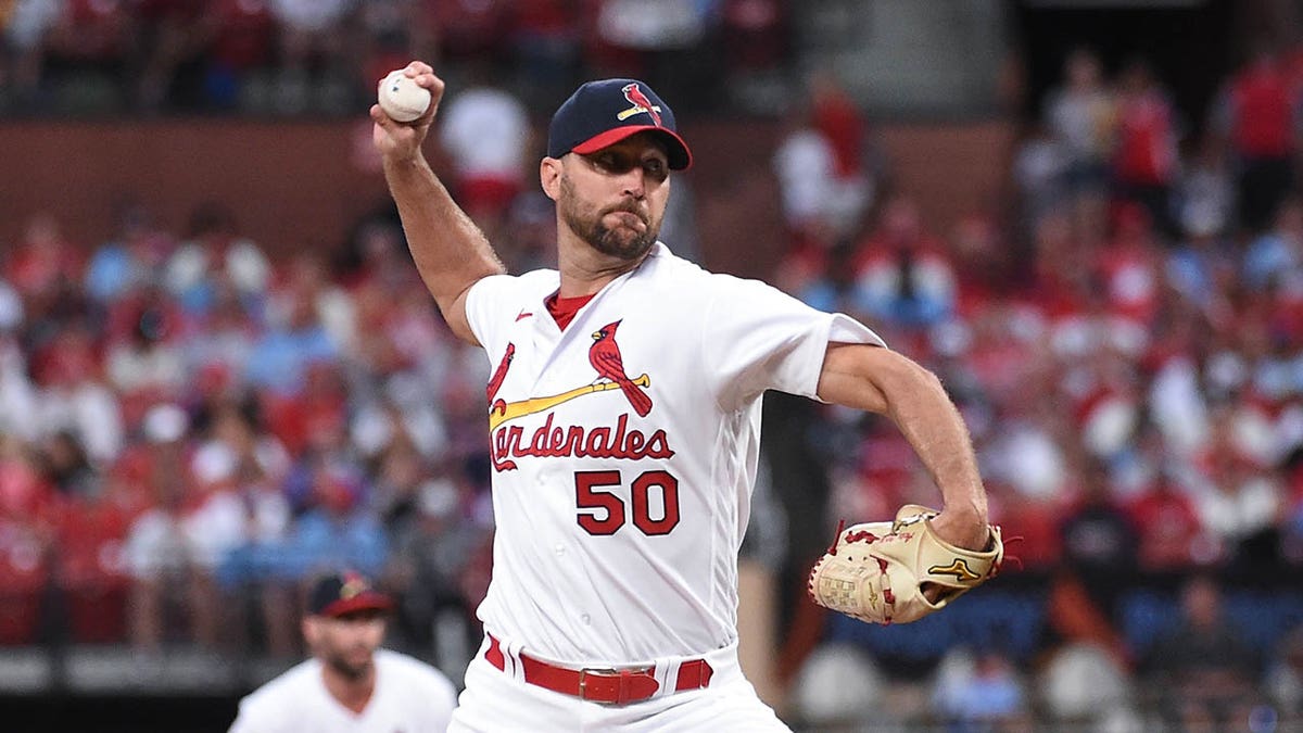Adam Wainwright #50 of the St. Louis Cardinals pitches against the Atlanta Braves in the first inning at Busch Stadium on August 28, 2022 in St Louis, Missouri.