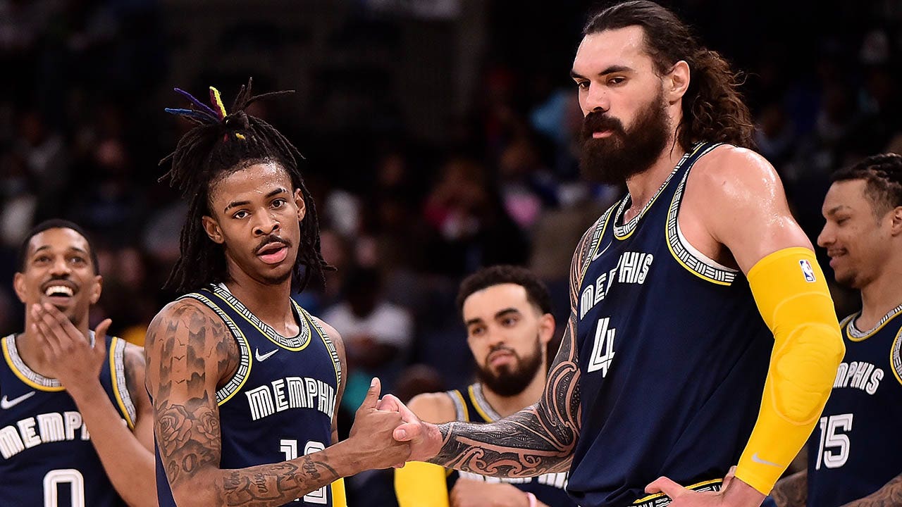 Ja-Morant-Steven-Adams2.jpg?ve