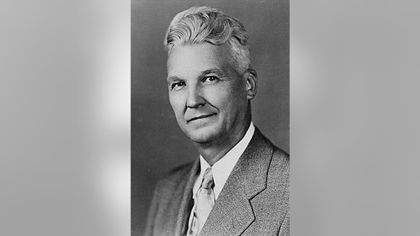 The Man Who Invented March Madness: Henry Van Arsdale Porter