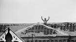 Michael Peterson (aka Charles Bronson) stages a protest on the roof of Broadmoor Hospital. 20th June 1983. (Photo by Hart/Mirrorpix/Getty Images)