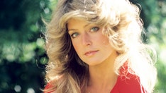 'Charlie's Angels' star Farrah Fawcett battled cancer 'tooth and nail' for her son Redmond, assistant says