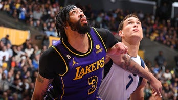 Anthony Davis takes blame for Lakers' meltdown in buzzer-beater loss to Mavs: 'The last play was my fault'