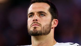Derek Carr issues apology to Raiders fans: 'They just didn’t get my best'