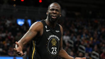 Warriors' Draymond Green appears to kick Pelicans' Herb Jones during melee