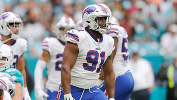 Bills' Ed Oliver shares series of cryptic social media posts, fueling trade speculation