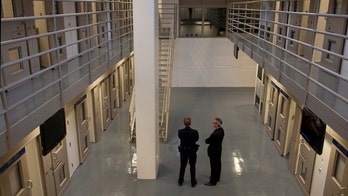 Former federal corrections officer sentenced to 10 years for raping female inmate in Los Angeles