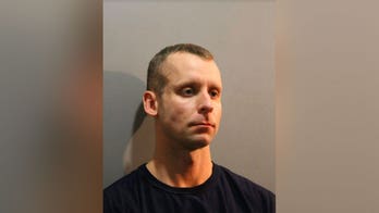 Chicago firefighter charged with allegedly pimping prostitute out of his apartment: report