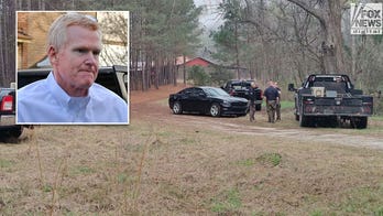 Alex Murdaugh jury visits dog kennels at Moselle murder scene