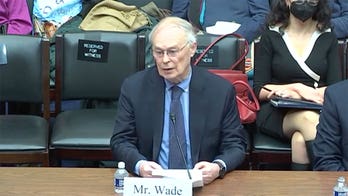 Former NYT editor calls out Dr. Fauci over 'seriously' mishandling COVID-19 origin theories