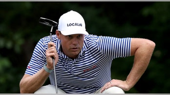 Nick Watney's careless 17th hole putts at Players Championship hard to watch in opening round
