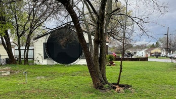 Texas hit with severe weather, tornado warnings