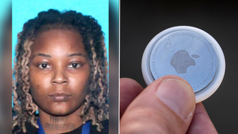 New Orleans woman uses Apple AirTag to find stolen wallet, confronts thief: Police