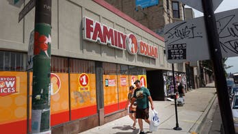 Chicago security guard gunned down with rifle, killed in Family Dollar store: police