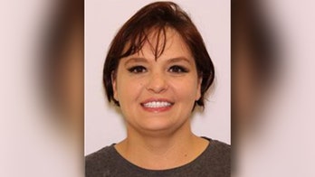 Maryland mom attacks daughter's alleged bully in middle school: Police